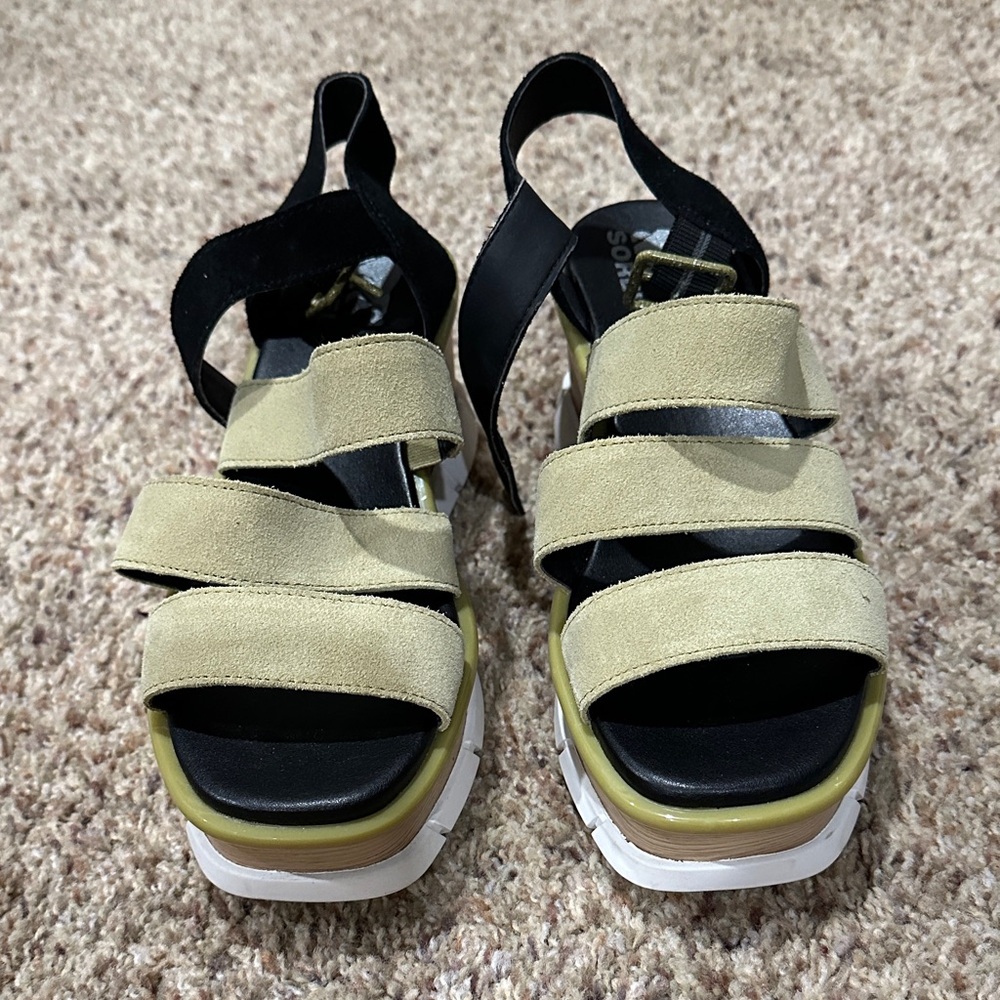 Sorel Women's Platform Sandals - Black and Tan
